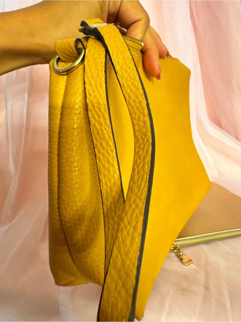 👛Steve Madden Yellow Pebbled Zip Wristlet Clutch Pouch Gold Hardware Set
